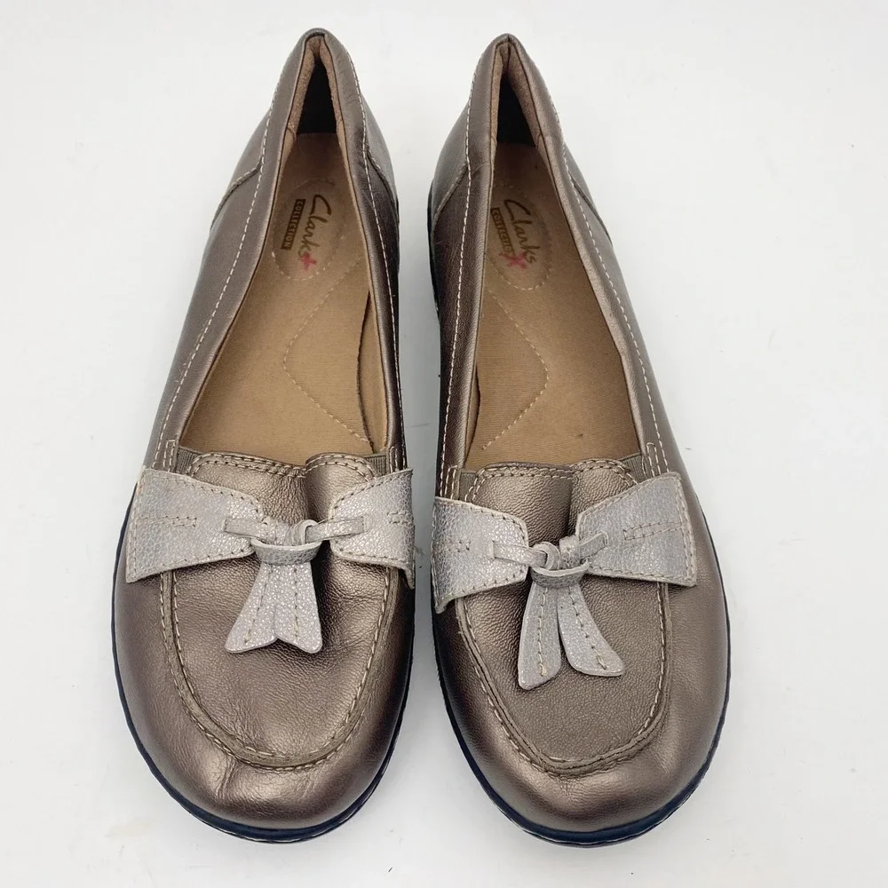 Clarks Ashland Bubble Metallic Leather Bow Loafers Women 9.5N Bronze Pewter